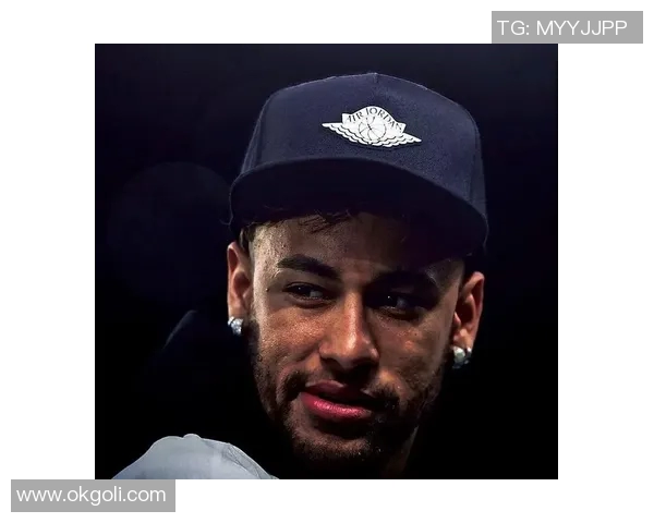 足球明星经典头像男士风采展现与魅力解析